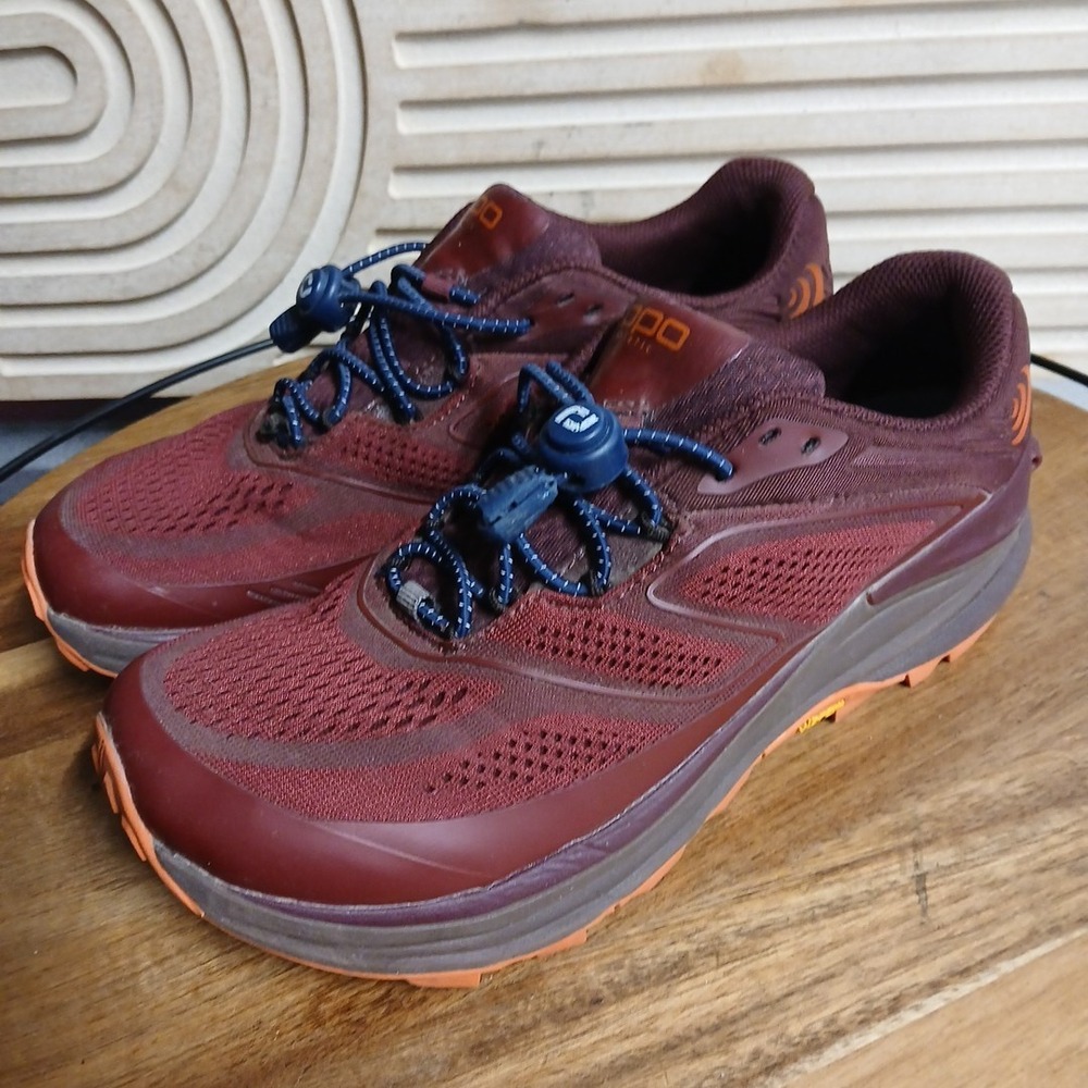 TOPO ATHLETIC Ultraventure 2 Women Trail Running Sneakers Berry Orange Sz 7